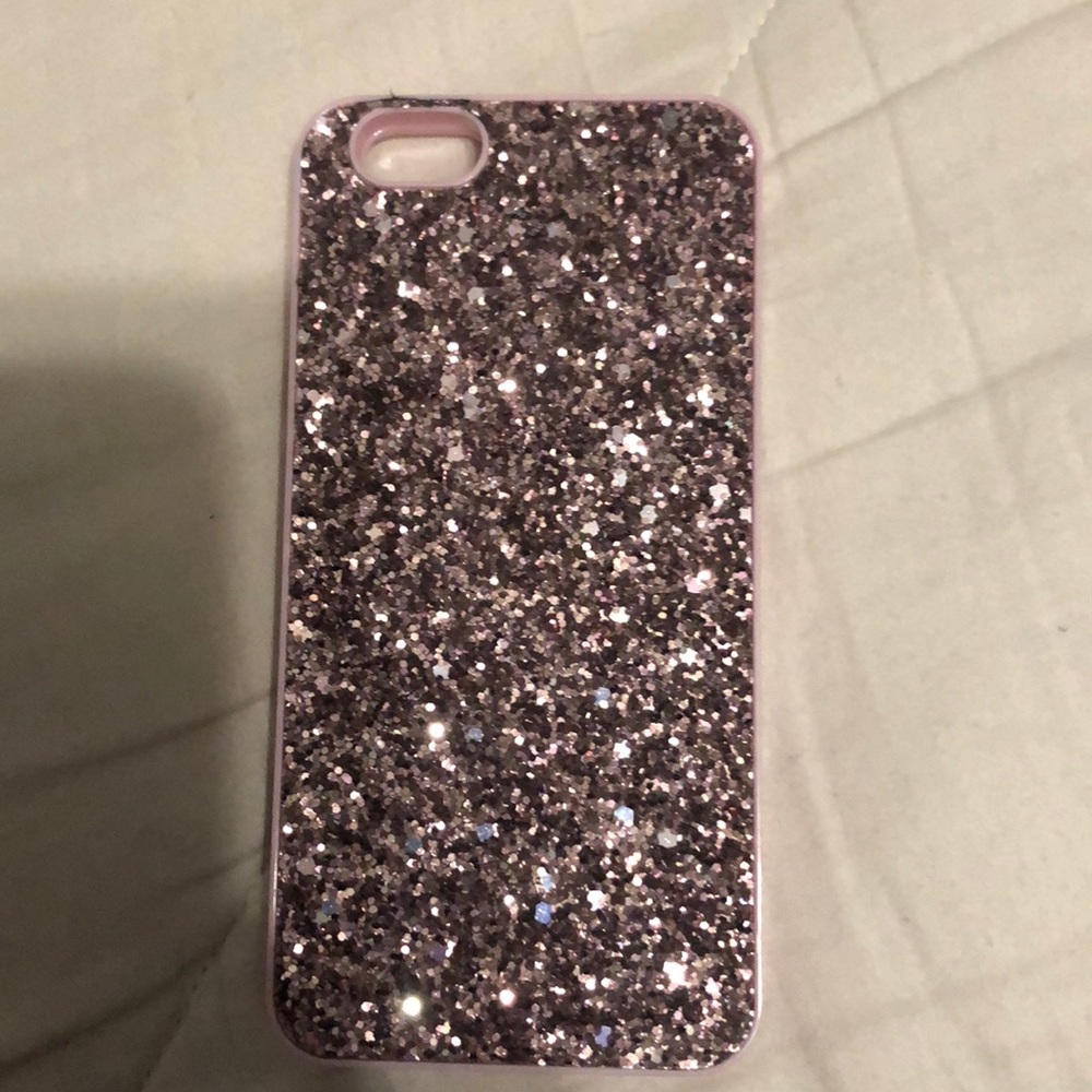 Phone cases - Picture 3 of 6